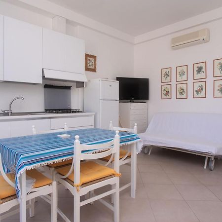 N236 - Numana, bilocale vista mare nel cuore del paese Esterno foto
