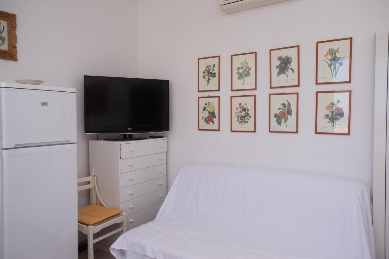 N236 - Numana, bilocale vista mare nel cuore del paese Esterno foto